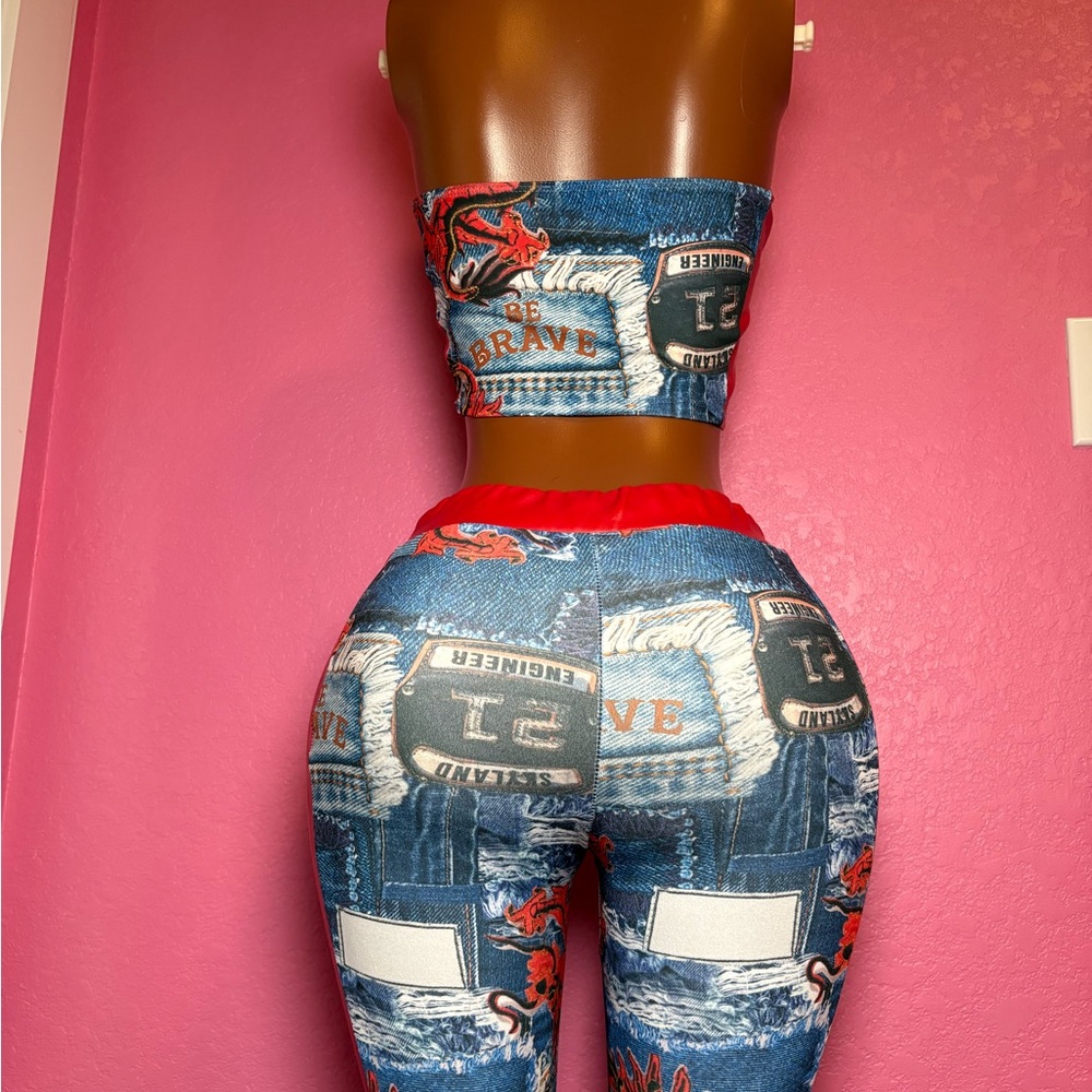 Red and Blue Graphic Two-Piece Set - Picture 6 of 7